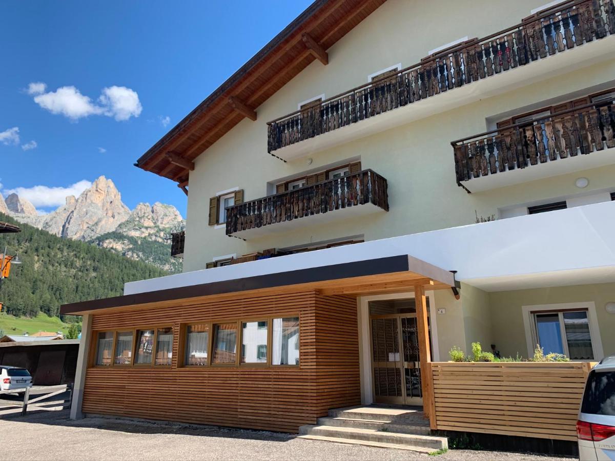 Ciasa De Rosa Lejlighed Pozza di Fassa Eksteriør billede
