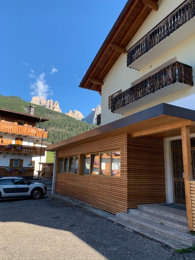 Ciasa De Rosa Lejlighed Pozza di Fassa Eksteriør billede
