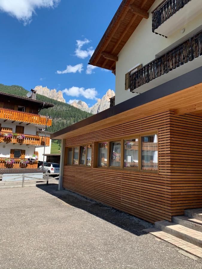 Ciasa De Rosa Lejlighed Pozza di Fassa Eksteriør billede